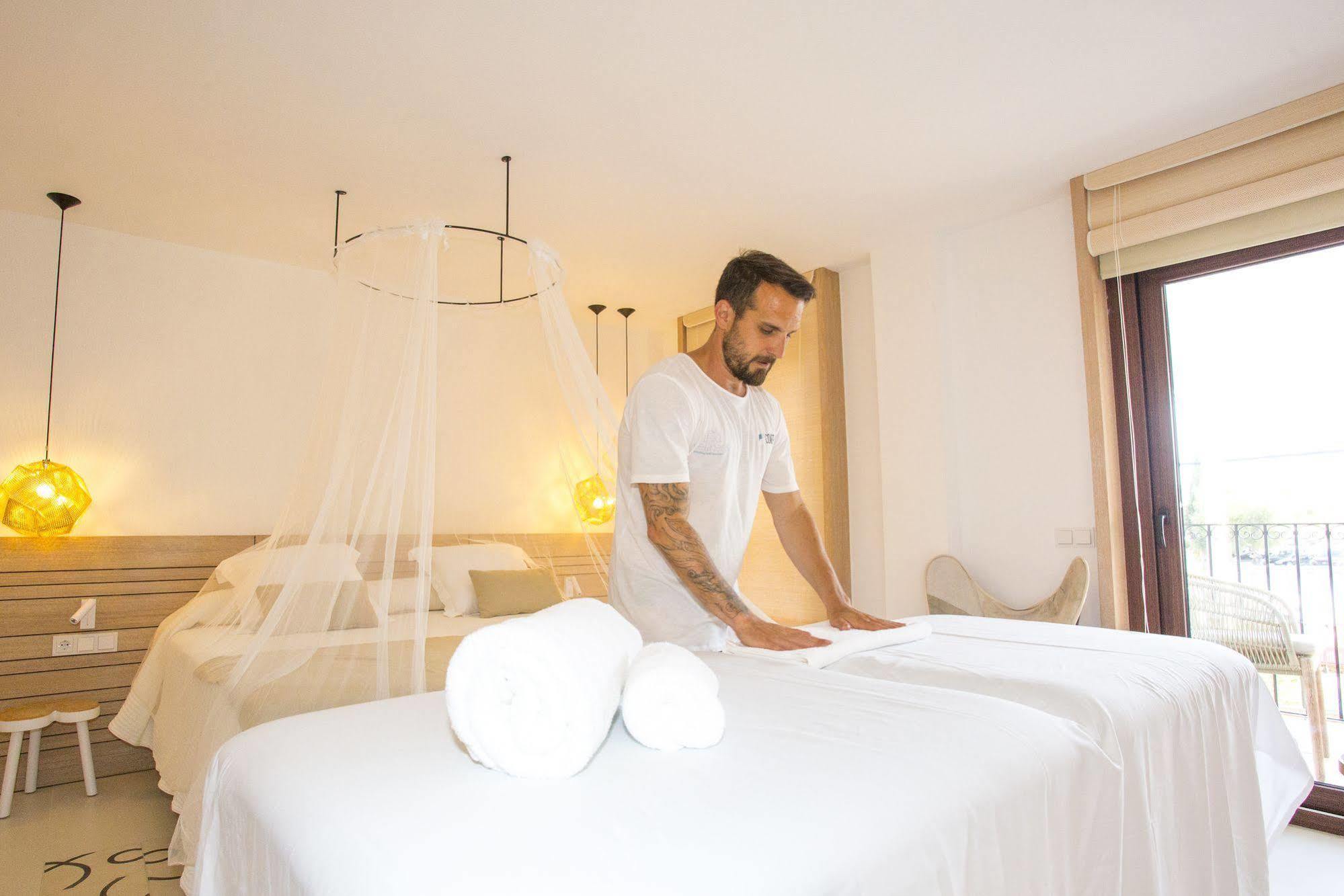 Gatzara Suites Santa Gertrudis Santa Gertrudis  Екстер'єр фото