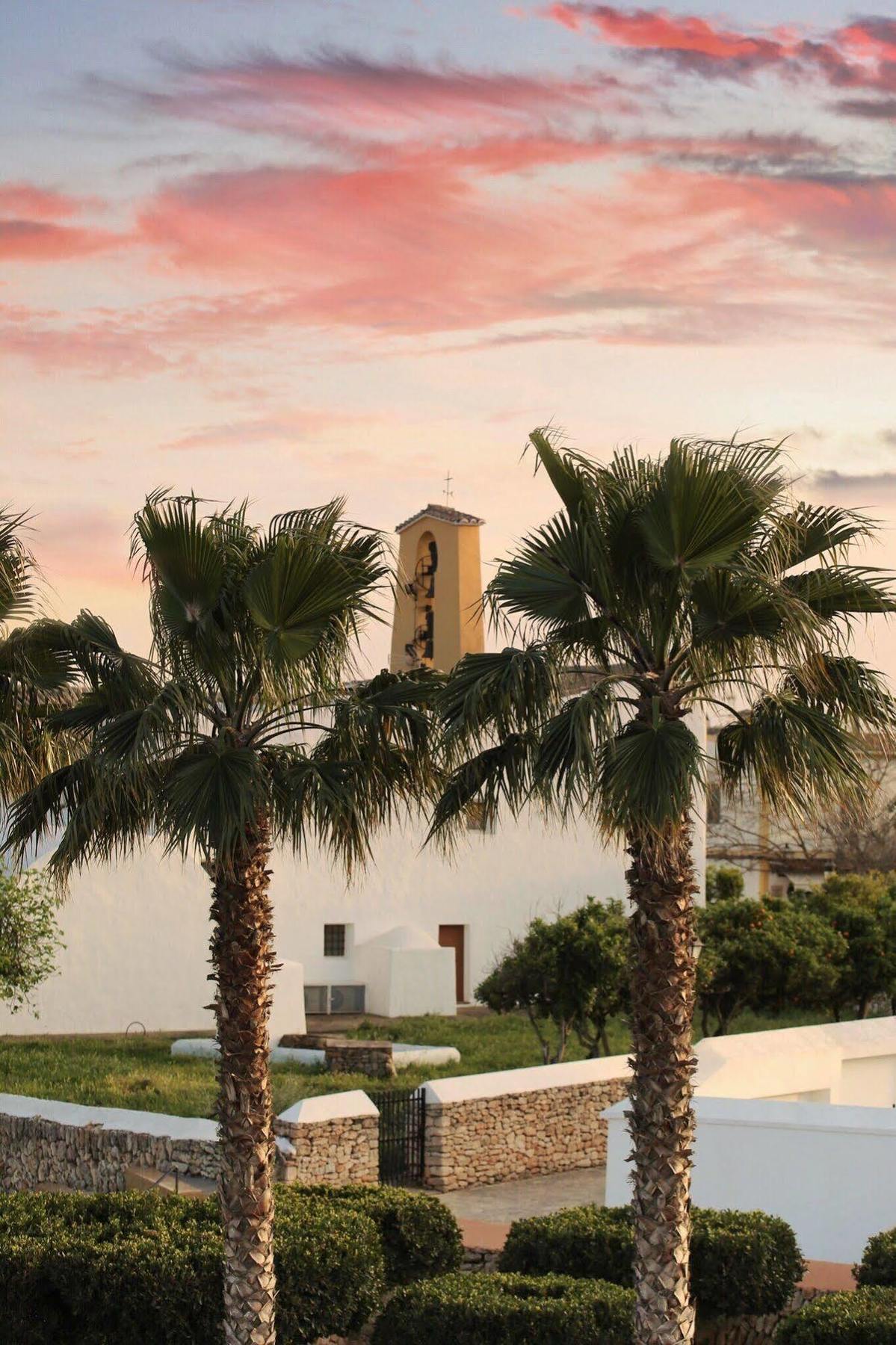 Gatzara Suites Santa Gertrudis Santa Gertrudis  Екстер'єр фото